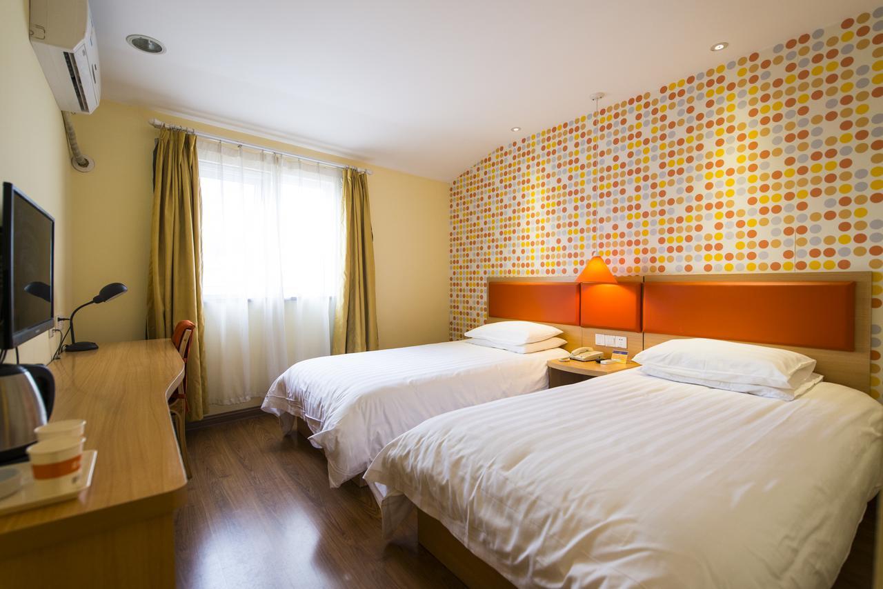 Home Inn Tianjin Weijin Road Tianjin University Екстер'єр фото